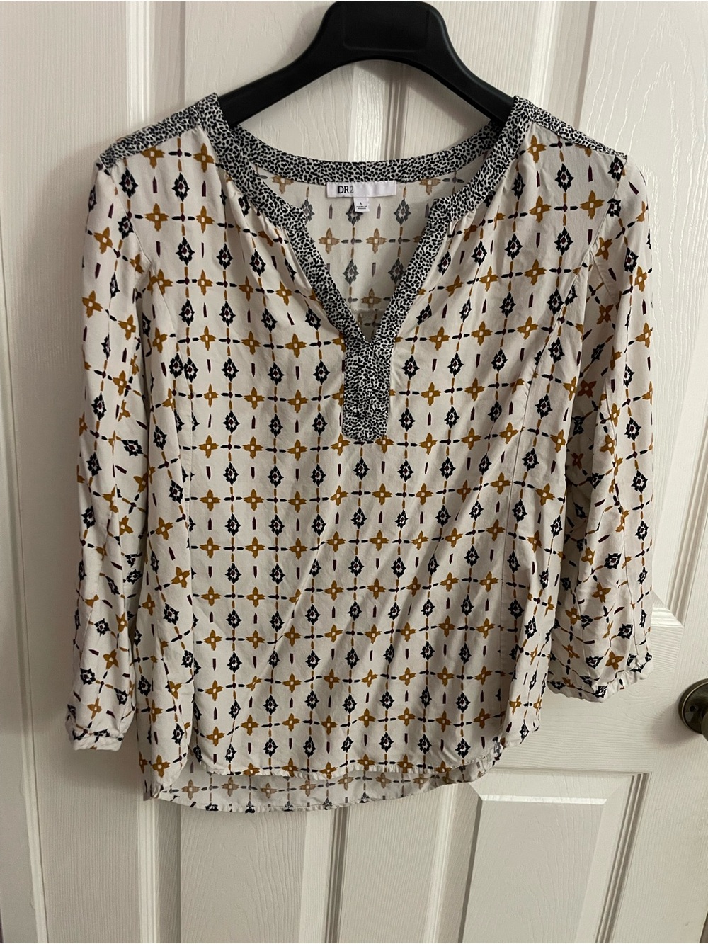 DR2 White Tunic Top with Mustard and Black Geometric Print
